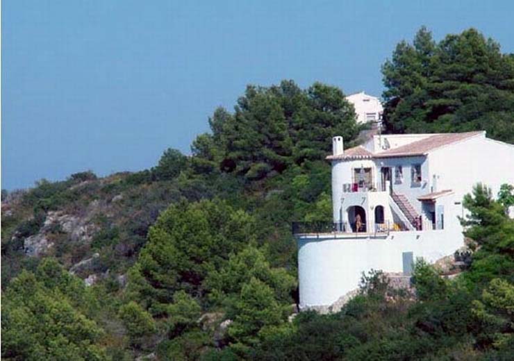 Steep-villa